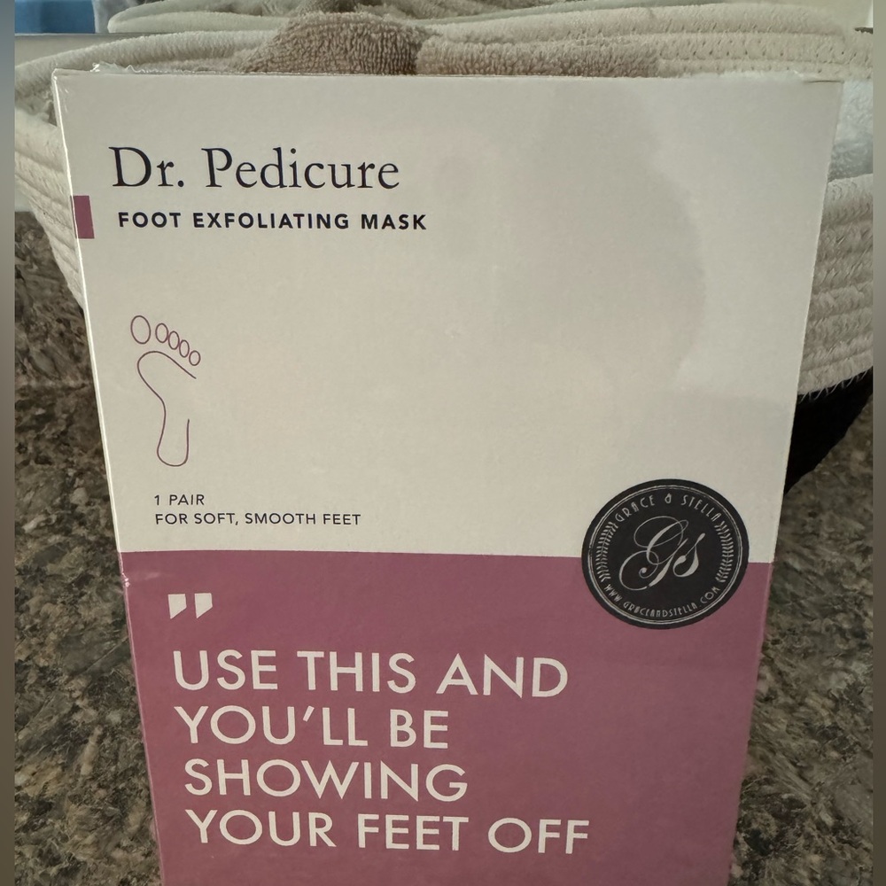 Grace & Stella Foot Mask